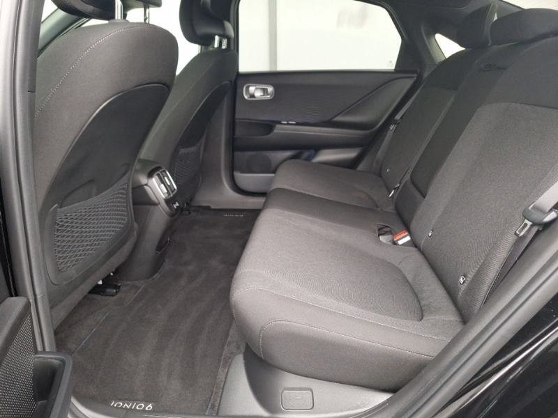 Used Hyundai IONIQ 6 2024 for sale - 76771395: Photo 6