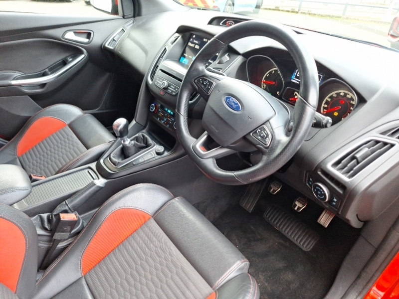 Used Ford Focus 2016 for sale - 77165195: Photo 12