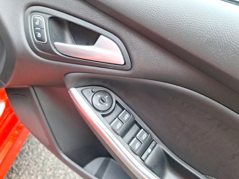 Used Ford Focus 2016 for sale - 77165195: Photo 13