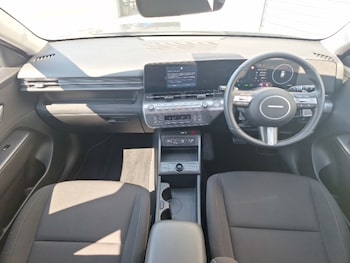 Used Hyundai KONA 2024 for sale - 79157404: Photo