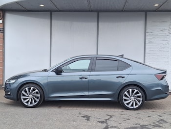 Used Skoda Octavia 2020 for sale - 78532905: Photo