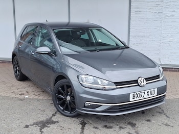 Used Volkswagen Golf 2017 for sale - 78498580: Photo