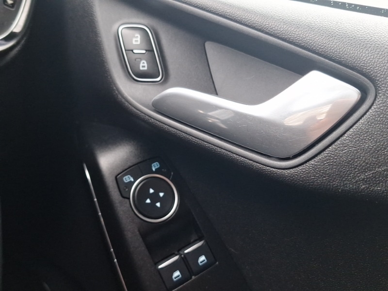 Used Ford Fiesta 2019 for sale - 76613785: Photo 18