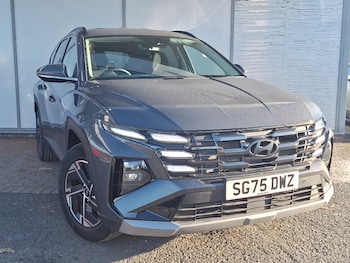 2025 - 1.6T Advance 5dr