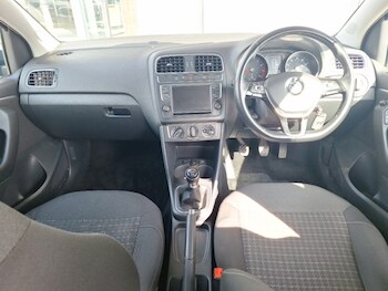 Used Volkswagen Polo 2016 for sale - 78155785: Photo