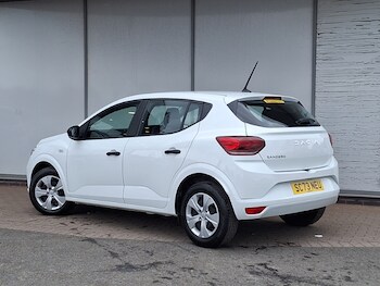 Used Dacia Sandero 2024 for sale - 78478069: Photo
