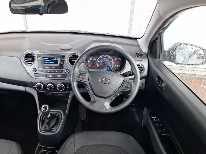 Used Hyundai i10 2017 for sale - 77517865: Photo 10