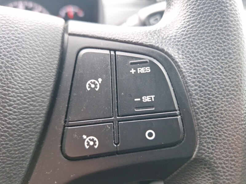 Used Hyundai i10 2017 for sale - 77517865: Photo 17