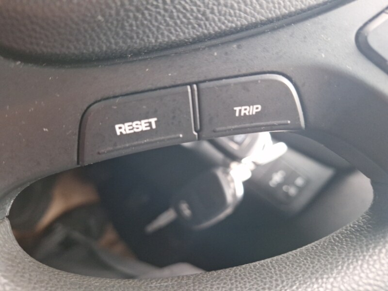 Used Hyundai i10 2017 for sale - 77517865: Photo 18