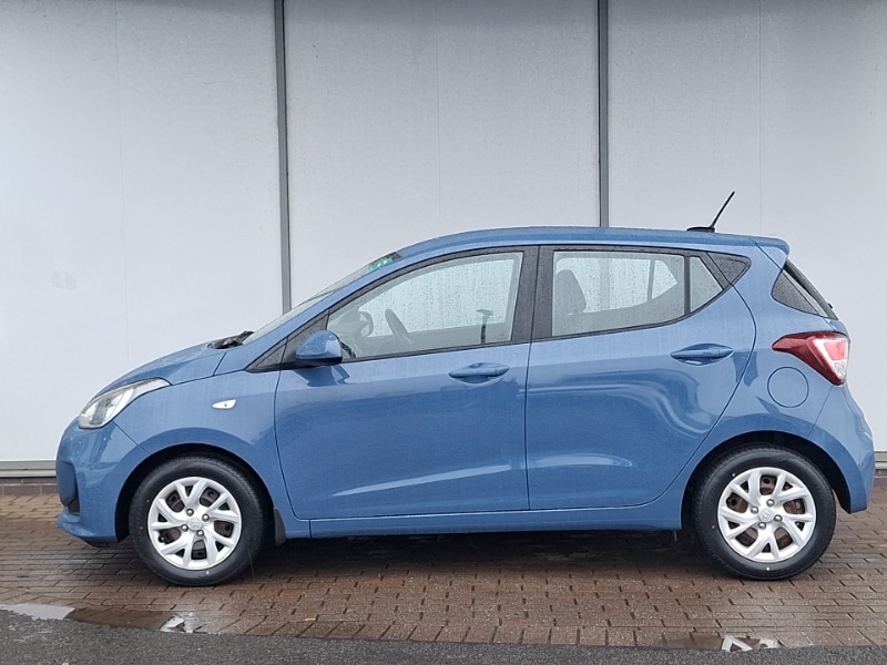 Used Hyundai i10 2017 for sale - 77517865: Photo 4