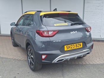 Used Kia Stonic 2023 for sale - 78905624: Photo