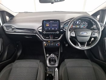 Used Ford Fiesta 2019 for sale - 76478400: Photo