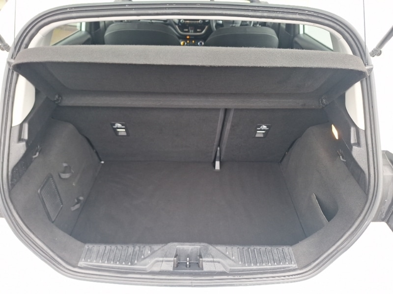 Used Ford Fiesta 2019 for sale - 76478400: Photo 8