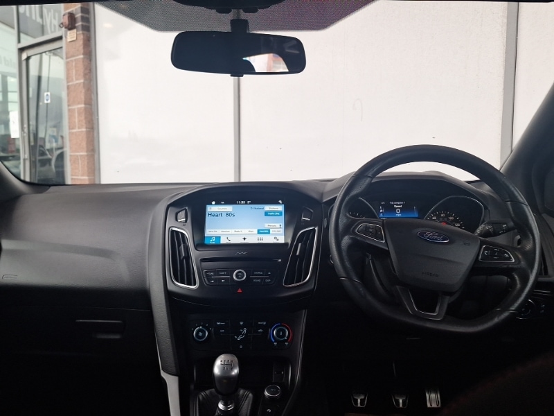 Used Ford Focus 2017 for sale - 77491189: Photo 2