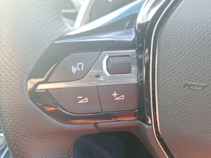 Used Peugeot 3008 2023 for sale - 76325628: Photo 18