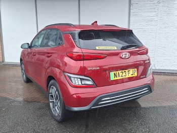 Used Hyundai KONA 2023 for sale - 78941200: Photo