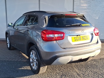 Used Mercedes-Benz GLA 2018 for sale - 77090289: Photo