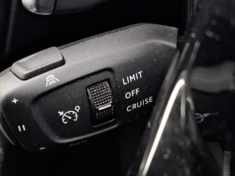 Used Peugeot 5008 2023 for sale - 77947607: Photo 15