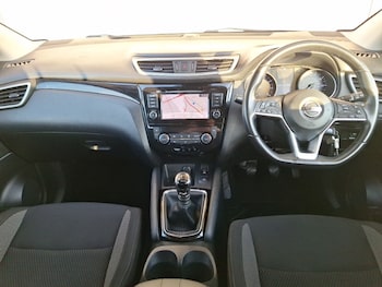 Used Nissan Qashqai 2020 for sale - 76230104: Photo