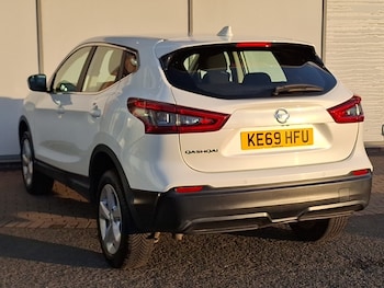 Used Nissan Qashqai 2020 for sale - 76230104: Photo