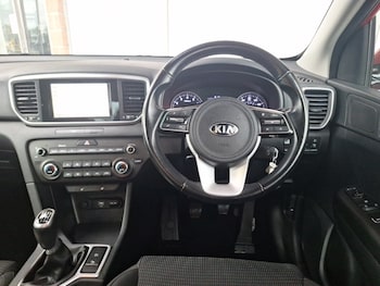 Used Kia Sportage 2019 for sale - 76970170: Photo