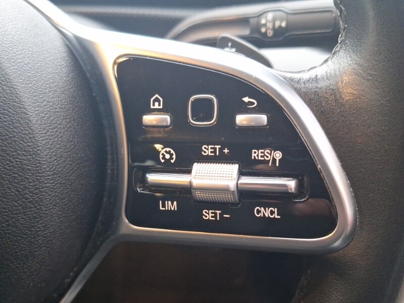 Used Mercedes-Benz A-Class 2018 for sale - 76860250: Photo 15