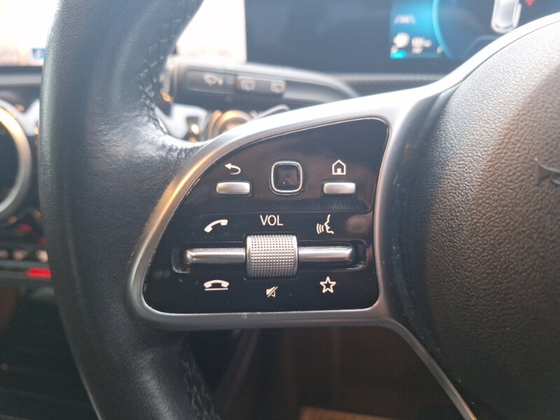 Used Mercedes-Benz A-Class 2018 for sale - 76860250: Photo 16