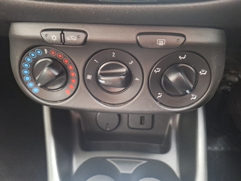 Used Vauxhall Corsa 2018 for sale - 77988166: Photo 19