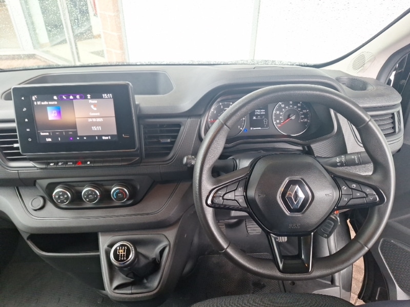 Used Renault Trafic 2023 for sale - 76369796: Photo 2