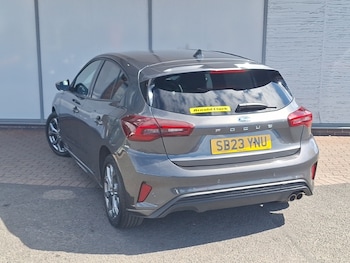 Used Ford Focus 2023 for sale - 79302942: Photo