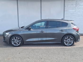 Used Ford Focus 2023 for sale - 79302942: Photo