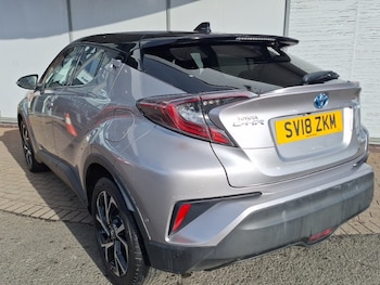 Used Toyota C-HR 2018 for sale - 78023440: Photo