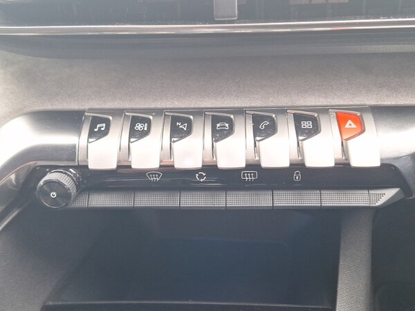 Used Peugeot 3008 2023 for sale - 75675054: Photo 16