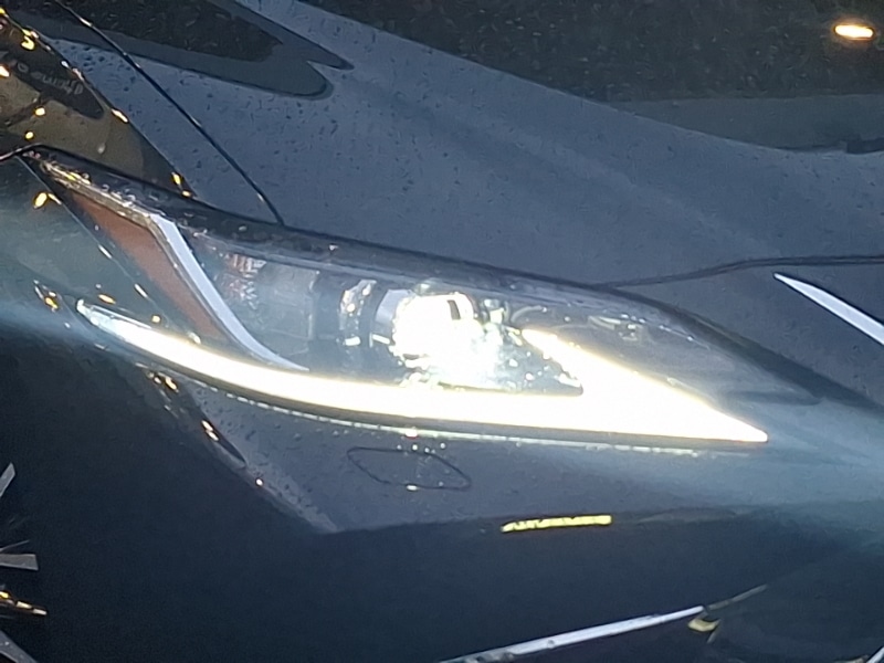 Used Lexus ES 2023 for sale - 76403589: Photo 12