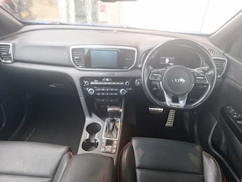 Used Kia Sportage 2018 for sale - 76166035: Photo 2