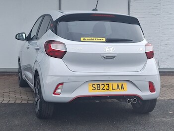 Used Hyundai i10 2023 for sale - 76414390: Photo