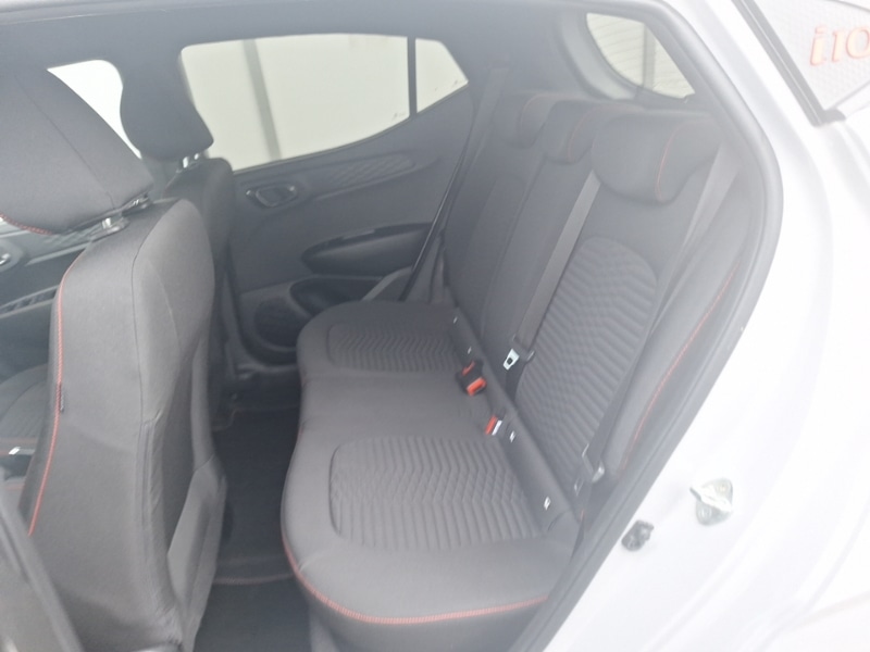 Used Hyundai i10 2023 for sale - 76414390: Photo 6