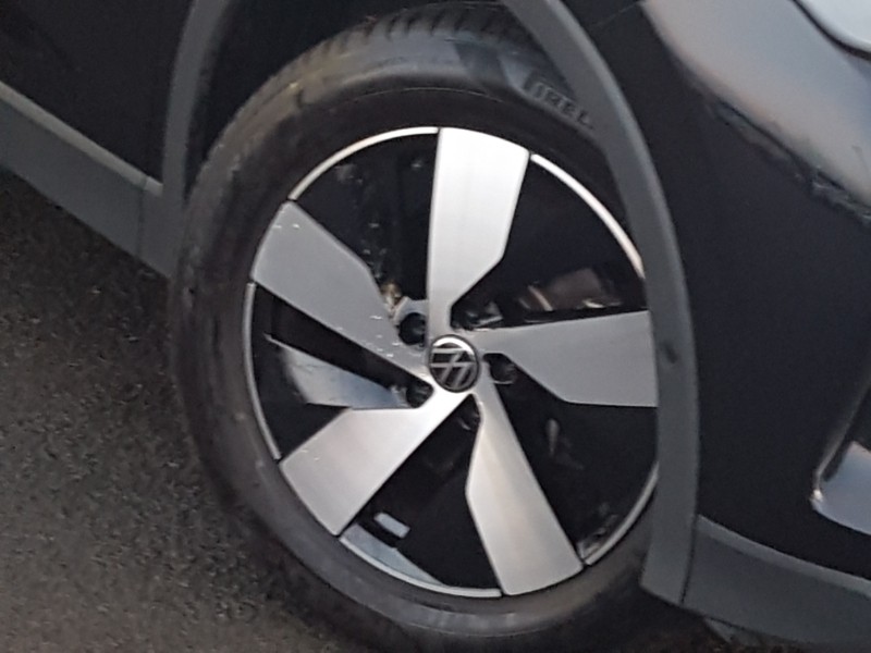 Used Volkswagen Tiguan 2024 for sale - 77028443: Photo 9