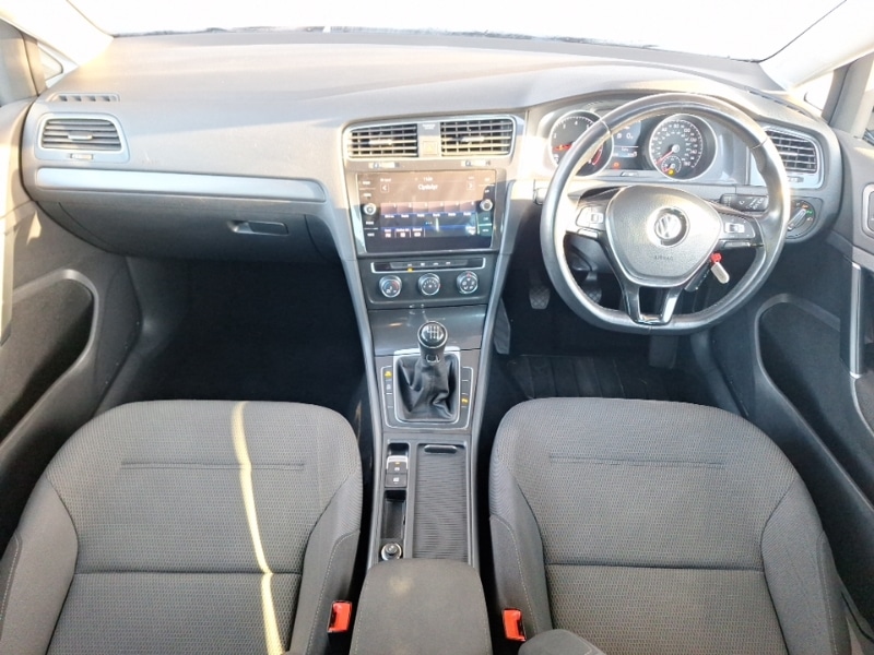 Used Volkswagen Golf 2019 for sale - 77047079: Photo 2
