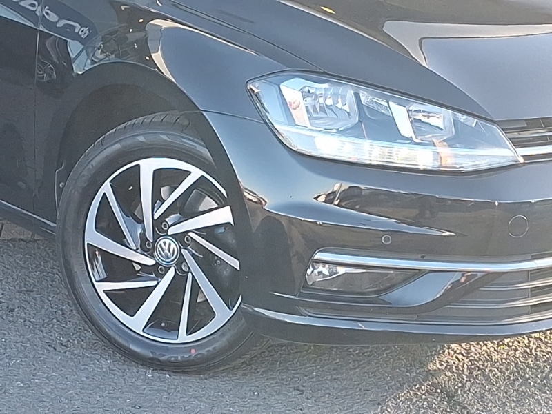 Used Volkswagen Golf 2019 for sale - 77047079: Photo 9