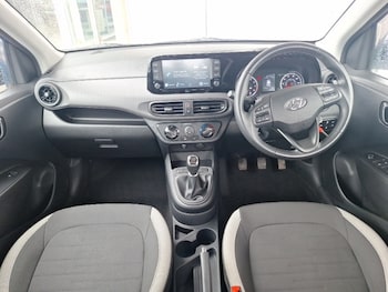 Used Hyundai i10 2021 for sale - 78994274: Photo