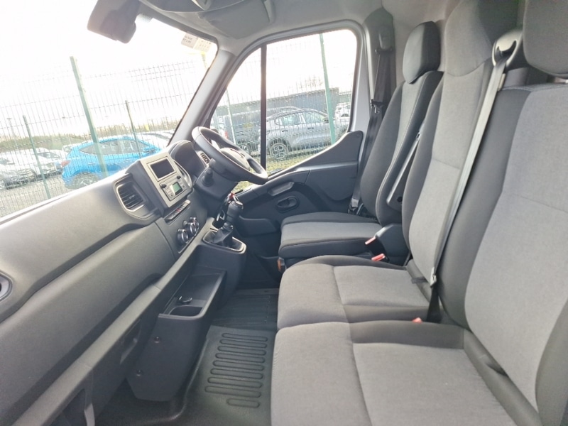 Used Renault Master 2023 for sale - 76893459: Photo 5