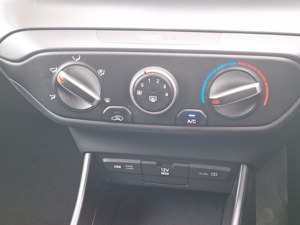 Used Hyundai i20 2021 for sale - 76289302: Photo 16