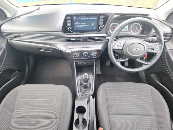 Used Hyundai i20 2021 for sale - 76289302: Photo 2