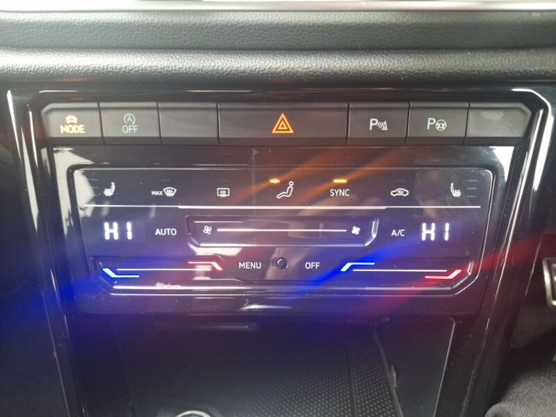 Used Volkswagen T-Roc 2022 for sale - 76258234: Photo 10