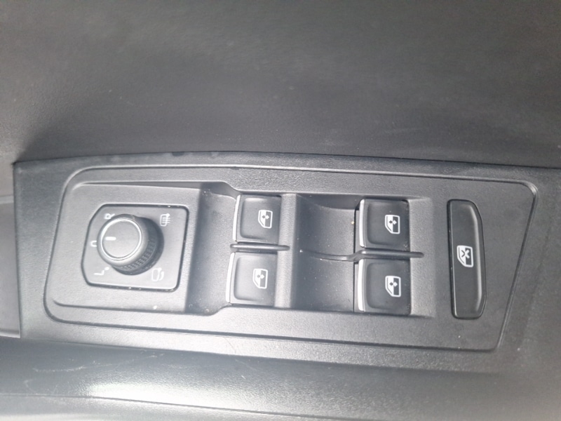 Used Volkswagen T-Roc 2022 for sale - 76258234: Photo 15