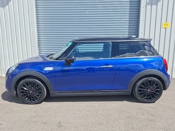 Used MINI Cooper 2018 for sale - 78656400: Photo