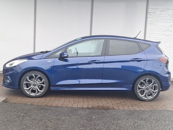 Used Ford Fiesta 2018 for sale - 76609965: Photo