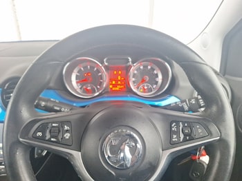 Used Vauxhall ADAM 2019 for sale - 76166055: Photo 2