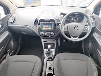 Used Renault Captur 2019 for sale - 79310816: Photo